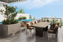 Onan Road (D15), Terrace #619484001